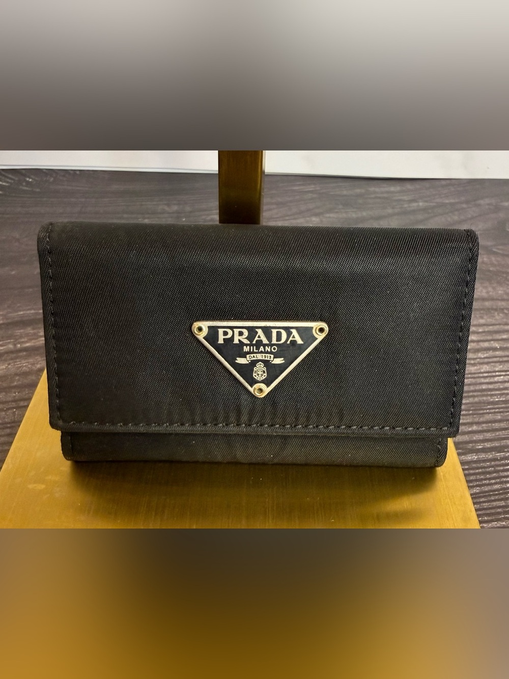 🖤 Prada Tessuto Nylon 6 Key Holder Black Vintage *Authenticated*